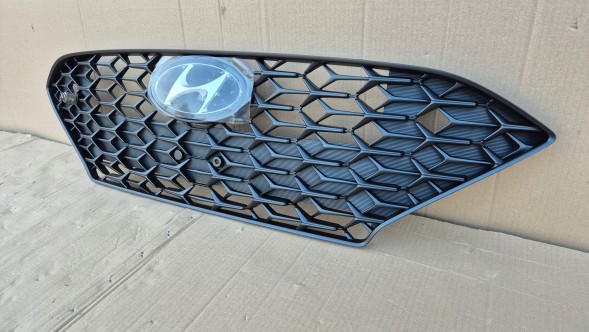 Hyundai OE ATRAPA CHŁODNICY HYUNDAI I30 LIFT 2020- N-LINE POD RADAR ACC Муляж решітки радіатора GRILL Hyundai i30 III 20- N-LINE ПІД РАДАР OE 86351-G4DA0