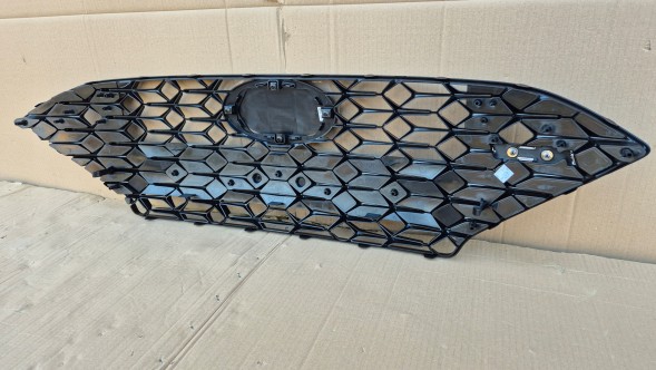 Hyundai OE ATRAPA CHŁODNICY HYUNDAI I30 LIFT 2020- N-LINE POD RADAR ACC Муляж решітки радіатора GRILL Hyundai i30 III 20- N-LINE ПІД РАДАР OE 86351-G4DA0