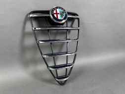 Alfa Romeo OE 156100201 TP Манекен решітки Alfa Mito 156100201