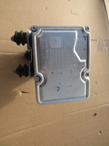 Audi OE 8W0907379AR 8W0 907 379AR AUDI A4 B9 НАСОС АБС 8W0907379AR