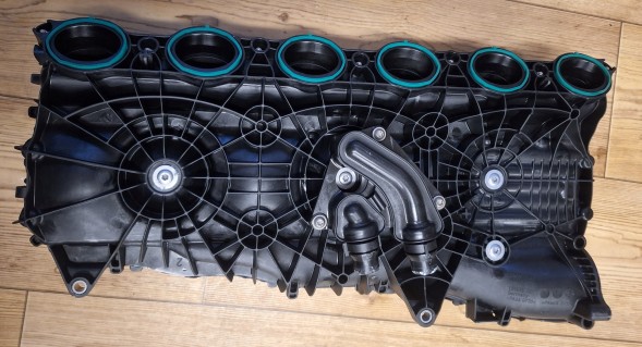 BMW OE 11618647977 8647977 8637900 BMW G30 G20 G22 G23 G26 G15 G01 X3 G02 Впускний Колектор B58