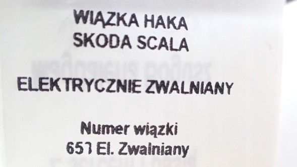 VAG-SYSTEM SKB65724TPZ000 НОВИЙ ПУЧОК ГАКА БУКСИРНИЙ ГАЧОК SKODA SCALA 657