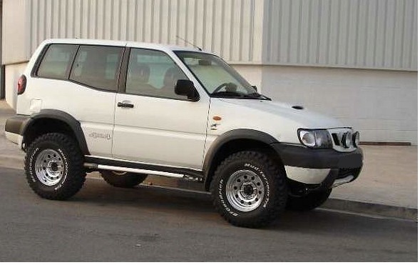 Китай 590 Nissan Terrano 3D 93–03 Body Lift 75мм