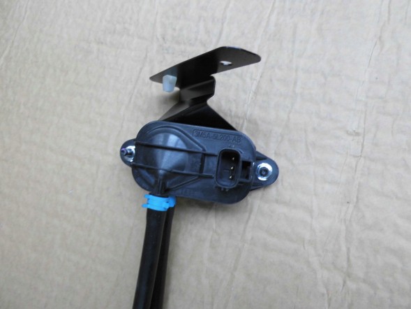 Ford OE (6S71-5H209-AC) ДАТЧИК ТИСКУ DPF FORD MONDEO Mk3 06-07 ДИЗЕЛЬ