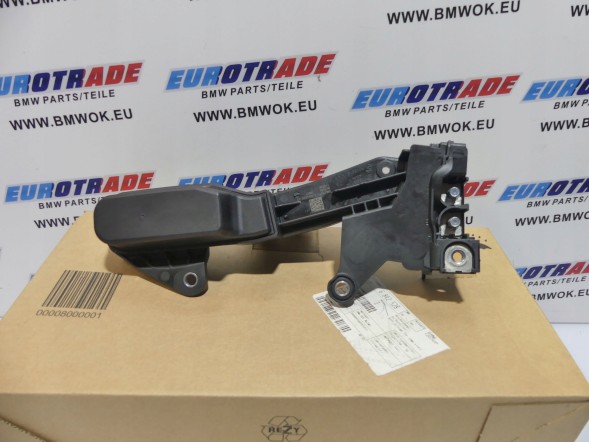 BMW OE 6842528 01 BMW G20 G21 G22 G26 РОЗПОДІЛЬНИК ЖИВЛЕННЯ 6842528