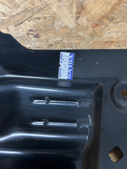 Volvo OE VOLVO S40 II 2004 - 2012 PANEL NADWOZIA PAS TYŁ LEWY 31214591 VOLVO S40 II 2004 - 2012 ПАНЕЛЬ КУЗОВА РЕМІНЬ ЗАДНІЙ ЛІВИЙ 31214591