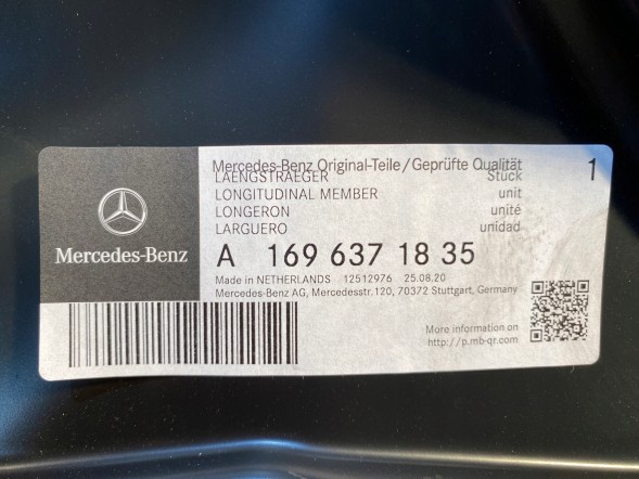 Mercedes-Benz OE MERCEDES A KLASA W169 169 PRÓG PRAWY SŁUPEK A1696371835 MERCEDES A КЛАС W169 169 ПОРІГ ПРАВА СТІЙКА A1696371835