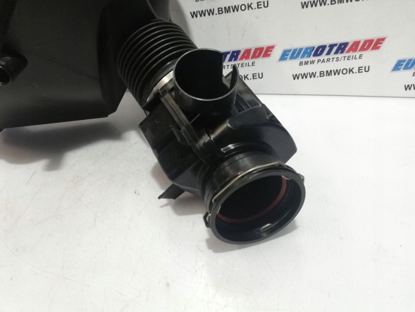 BMW OE 9896464 01 BMW G20 LCI G21 LCI G22 LCI B48P ПОВІТРЯПРОВІД РЕЗОНАТОРА 9896464