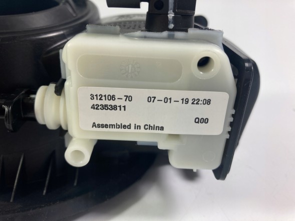 84195316 GM - заливна горловина паливного бака Grand Sport, Stingray, Z06 2014-19