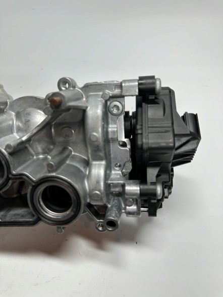 Volkswagen OE 04E907593 Volkswagen oe 04е907593 водяний насос новий