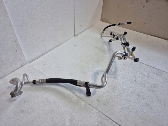 Fiat OE Шланг кондиціонера 51826993A / 51826993 Fiat Fiorino Qubo Nemo