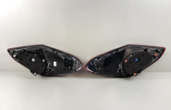 Dac MERCEDES C KLASA 205 LIFT A2059067203, A2059067103, A2059064603, A2059064503, 2059064603, 2059064503 DAC445111 MERCEDES C W205 205 LIFT SEDAN ЗАДНІЙ ЛІХТАР ПРАВИЙ ЛІВИЙ КОМПЛЕКТ LED НОВІ