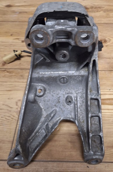 Audi OE 4G0199308AA 4G0199381HE AUDI A6 A7 C7 A4 A5 Q5 2,0 TDI ПОДУШКА ДВИГУНА ПРАВА 4G0199381HE