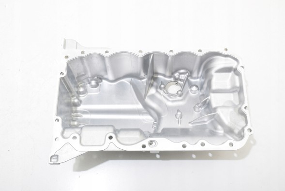 BMW OE 11 13 4A21455 BMW 2 U06 220i 223iX X1 U11 20i 23iX МАСЛЯНИЙ ПІДДОН 4A21455 НОВИЙ