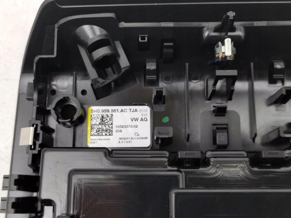 Volkswagen OE 5H0959561AC, DWP467912OE Плафон освітлення салону VW ID.3 5H0959561AC