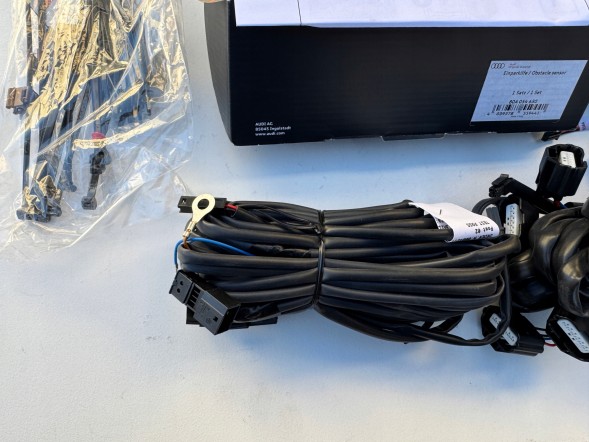 Audi OE 80A054630 _auditeile_ Комплектація датчиків PDC передня 80A054630 AUDI Q5 SQ5 8R 80A ОРИГІНАЛ