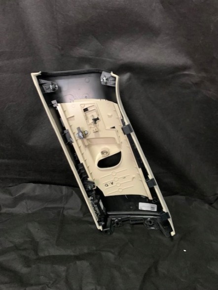 TESLA TECHNICS Стійка B Tesla X, обшивка ПРАВА 1035954-03-H НОВА