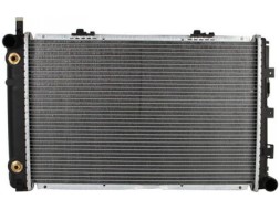 Nissens 62670A Охолоджувач води двигуна для mercedes w201 190 mgz