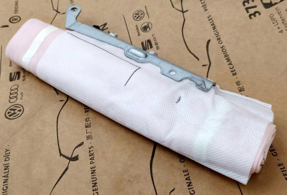 Audi OE 8W5880241K, DWP525944OE ПОДУШКА БЕЗПЕКИ ЛІВА СИДІННЯ AIRBAG AUDI A4 8W 8W5880241K ОРИГІНАЛ