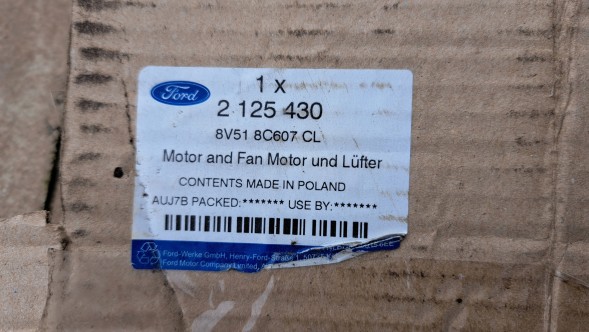 Ford OE wentylator chłodnicy fiesta7.1 Ford B-Max Fiesta MK7 вентилятор радіатора 8V51-8C607-CL