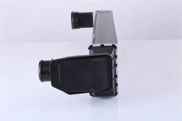 Nissens 96654 Інтеркулер 96654 nissens для bmw
