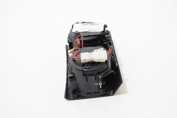 BMW OE 6819871 BMW BMW G12 G12 LCI Тримач для напоїв Чашки центрального тунелю задньої частини дивана