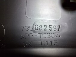 Jeep OE ПЛАНКА НАКЛАДКА БРИЗКОВИКА ПЕРЕДНЯ ЛІВА ДЖИП RENEGADE 14- 735682597 6TB75LXHAA