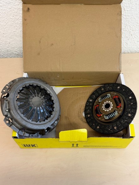 Шеффлер ЛуК 622 3220 33 Неповний комплект зчеплення ford focus c-max 622322033