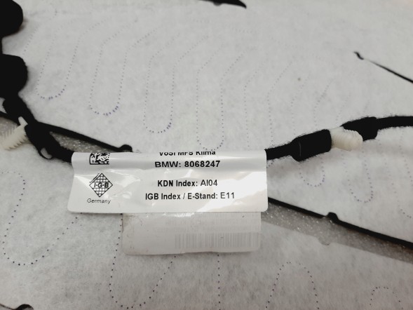 BMW OE 8068247 Килимок з підігрівом, підігрів сидінь BMW M5 F90
