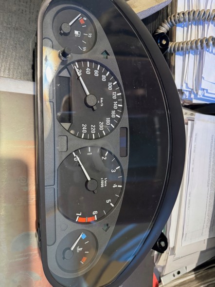 BMW OE Лічильник годинника BMW E36 62116903031