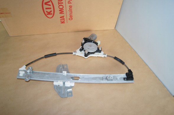 Kia OE Podnośnik szyby Kia заводська комплектація 834021W010