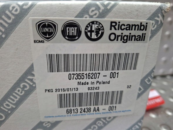 Fiat OE S26337867 ХРОМОВАНА НАКЛАДКА КЛАПАНА 0735516207 FIAT 500 2007-