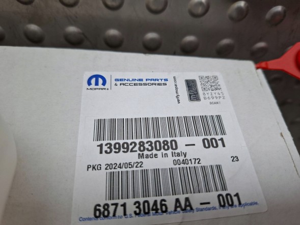 Peugeot OE S26336715 РОЗШИРЮВАЛЬНИЙ БАЧОК З ДАТЧИКОМ 1399283080 BOXER 2.0 BLUEHDI 2017-
