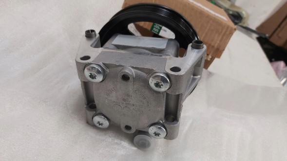 Jaguar OE 2W93-3A696-AD GO НОВИЙ НАСОС ГІДРОПІДСИЛЮВАЧА КЕРМА JAGUAR XK XF C2C34135 2W93-3A696-AD