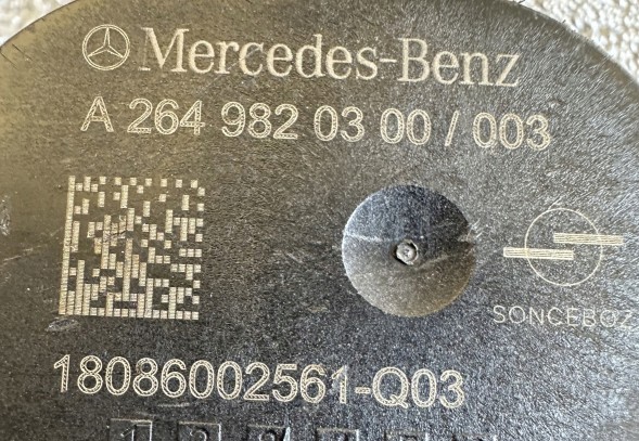 Mercedes-Benz OE A2649820300       A264 982 0300 Електромагнітний клапан mercedes а2649820300...