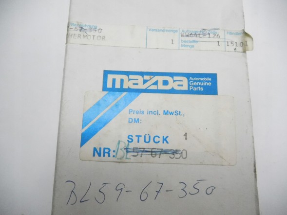 Mazda OE Двигун склоочисника переднього Mazda 323 OE BL59-67-350