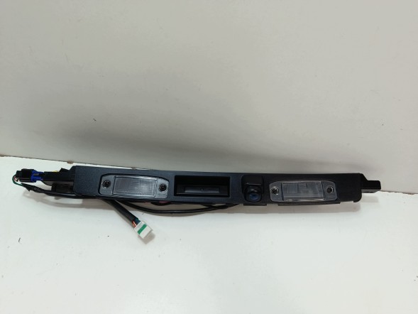 Hyundai OE 87312-DD000 K9K9 HYUNDAI KONA I 2017- ПІДСВІЧУВАННЯ НОМЕРА МІКРОПЕРЕМИКАЧ КАМЕРА 87312-DD000