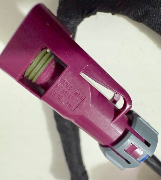 Audi OE 4N0980546 kabel wiązka instalacja mocowanie w grill Нова камера vw ag 4n0980546 + кабель промінь установка переднього бампера передній