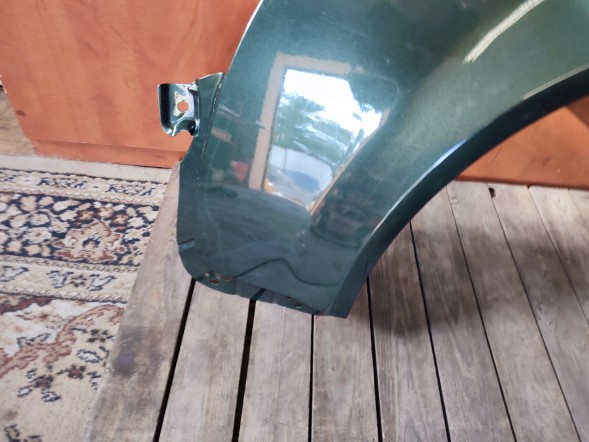 Tong Yang BŁOTNIK LEWY PRZÓD PRZEDNI AUDI A4 B6 LY6R БРИЗКОВИК ЛІВИЙ ПЕРЕДНІЙ AUDI A4 B6 LY6R