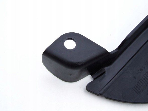 BMW OE 51623422618 BMW E83 LCI 3.0d 3.0si Ущільнювач колісної арки передній P