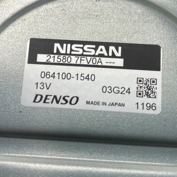 Nissan заводська комплектація 21580-7FV0A Новий oe водяний насос renault koleos ii nissan x-trail t32 215807fv0a