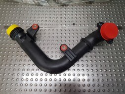 Alfa Romeo OE 68301389AA ТРУБА ПОВІТРОЗАБІРНИКА ALFA ROMEO GIULIA STELVIO 50533804 ОРИГІНАЛ