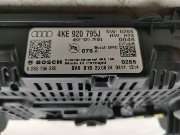 Audi OE 4KE920795J, DWP536177OE Лічильник панель приладів Audi e-Tron GT 4KE920795J