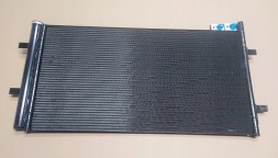 Audi OE 8U0 260 401C Audi q3 8u0 конденсатор охолодження кондиціонера ориг