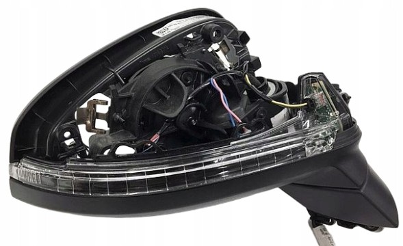Audi OE AUDI A5 F5 8W8 Sportback EUROPA 14 pin ZAMYKANE ORYGINAŁ Jak Nowe! Prawe AUDI A5 F5 8W8 Sportback ЄВРОПА 14 pin ПРАВИЙ ЗАМОК ОРИГІНАЛ