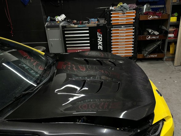 Manufaktura Carbonu GT86hood41Rstyle-1W-00-CF Карбонова маска Toyota GT86, Subaru BRZ, стиль Track, 100% вуглецеве волокно