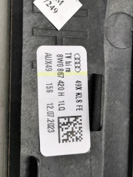 Audi OE 8W2853189S, DWP456262OE Декоративна накладка консолі Audi A4 B9 8W2853189S RHD