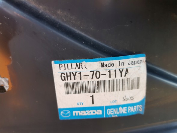 Mazda OE GHY17011YA Mazda 6 GJ 2013-2017 НАДКОЛЕСО БРИЗКОВИКА ЗАДНЄ ПРАВЕ