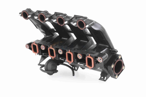 AD BRAKE VIC-412118 Впускний патрубок для BMW 3 (E90), 3 (E91), X3 (E83) 2.0D 09.04-06.12