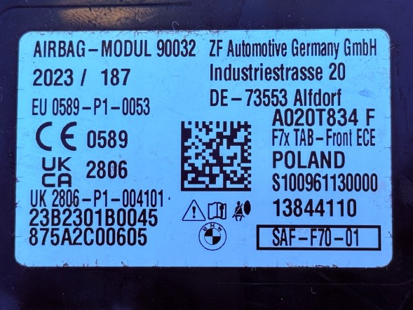 BMW OE 72125A2C006/PRAWA BMW 1 F70 2024-> ПІДЛОКІТНИК AIRBAG ПРАВИЙ БІЧНИЙ 72125A2C006